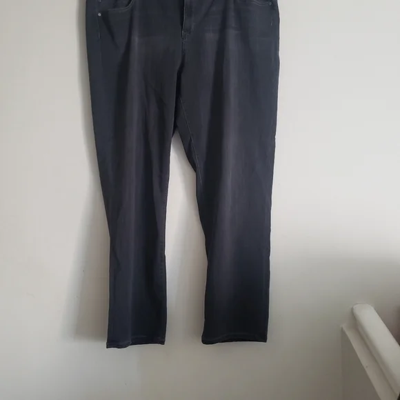 Liverpool Jeans - Picture 5 of 15